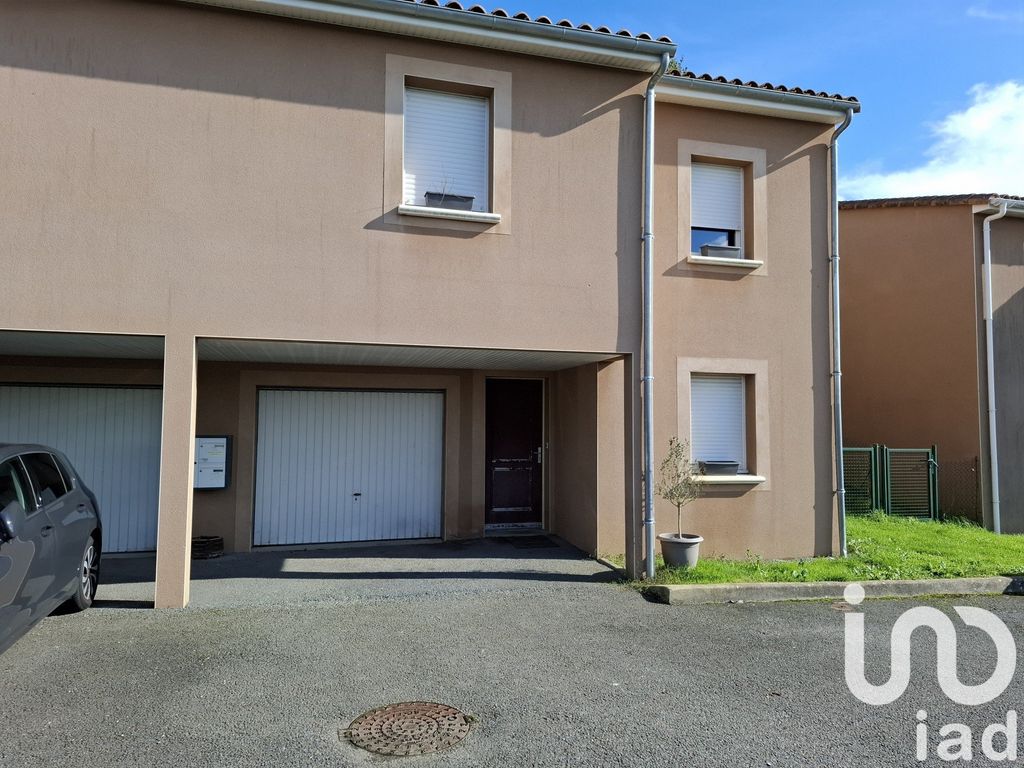 Achat maison à vendre 3 chambres 80 m² - Pouzauges