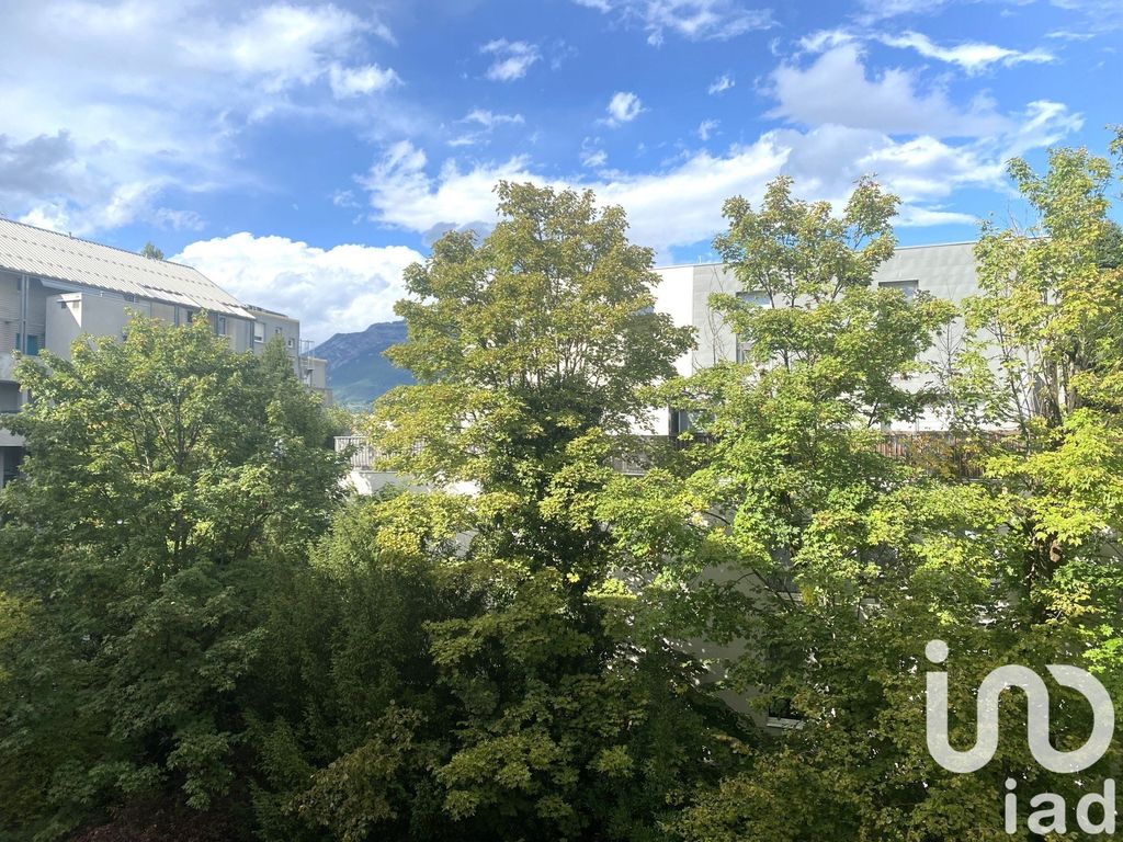 Achat appartement à vendre 3 pièces 64 m² - Grenoble