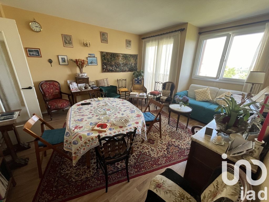 Achat appartement à vendre 3 pièces 74 m² - Parthenay