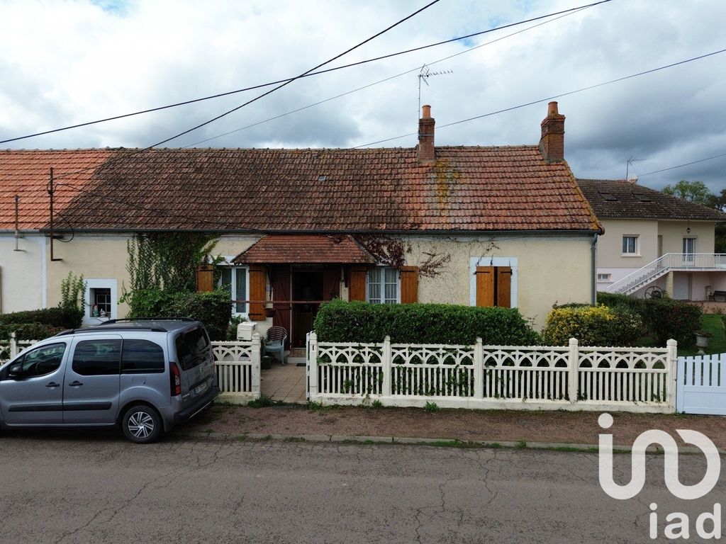 Achat maison à vendre 2 chambres 75 m² - Cercy-la-Tour