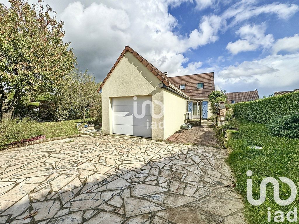 Achat maison à vendre 5 chambres 144 m² - Émerainville