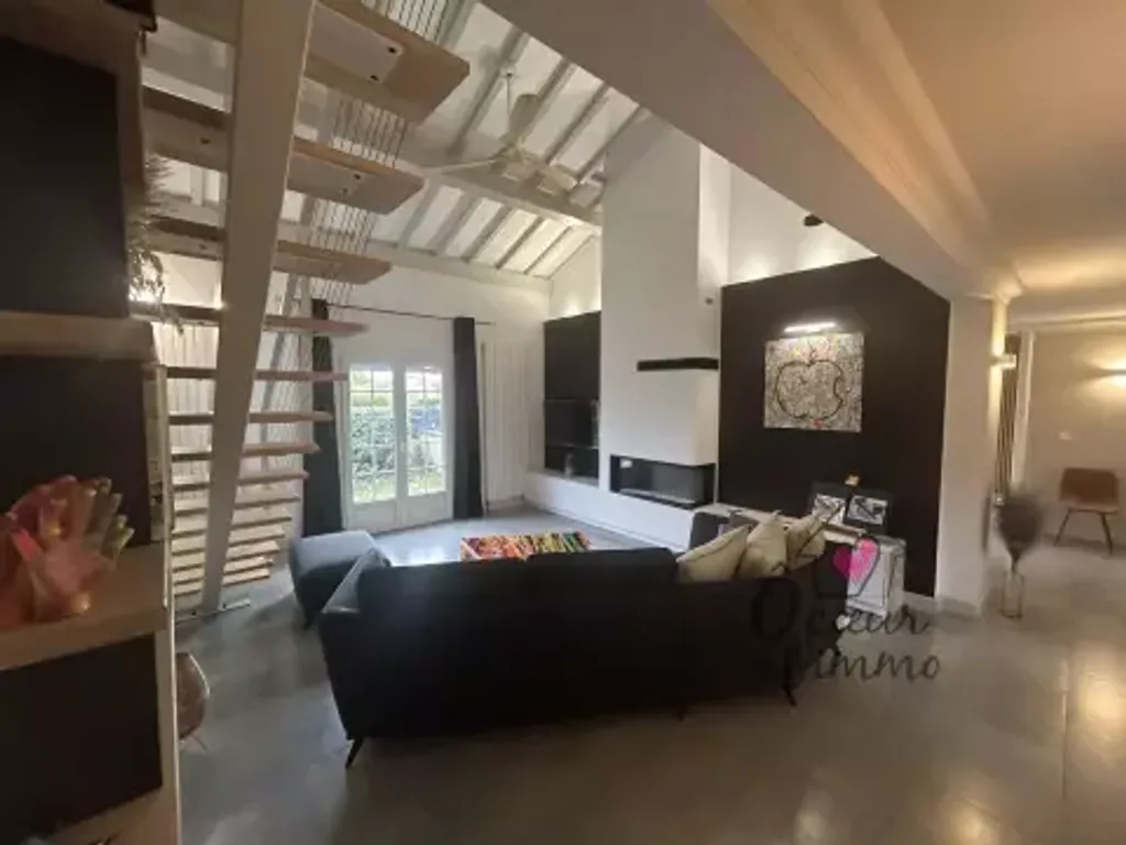 Achat maison à vendre 3 chambres 142 m² - Nuaillé