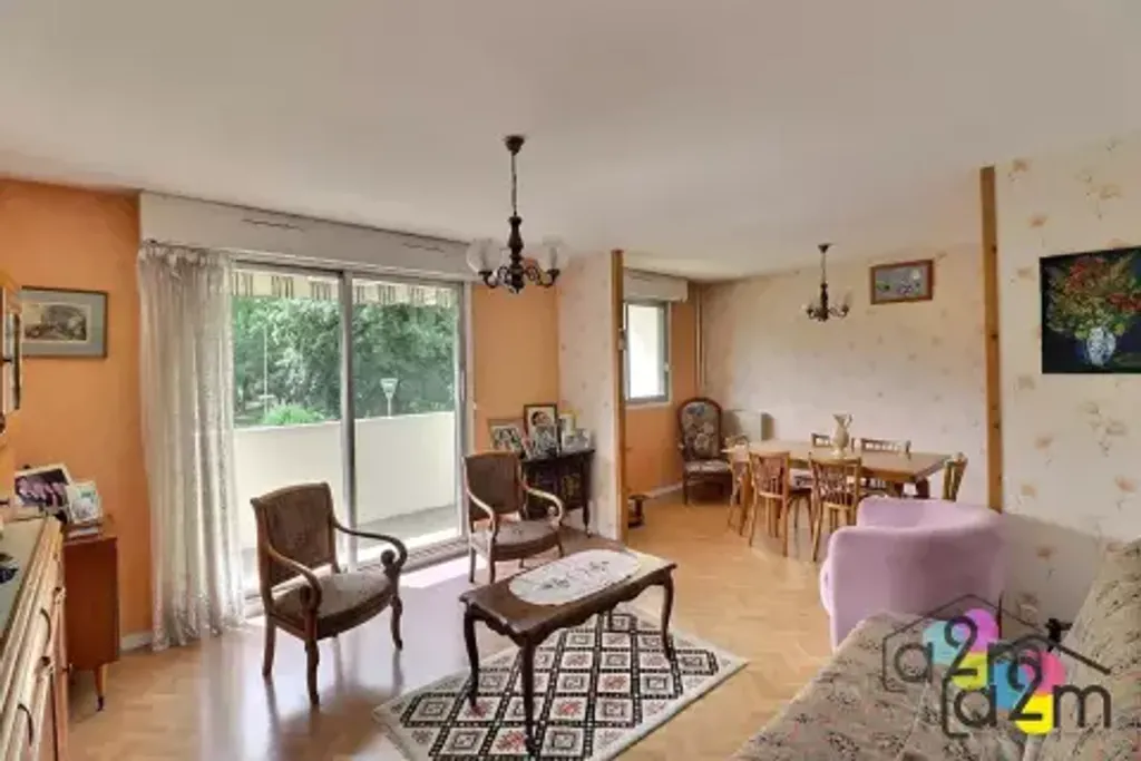 Achat appartement à vendre 4 pièces 78 m² - Nogent-sur-Oise