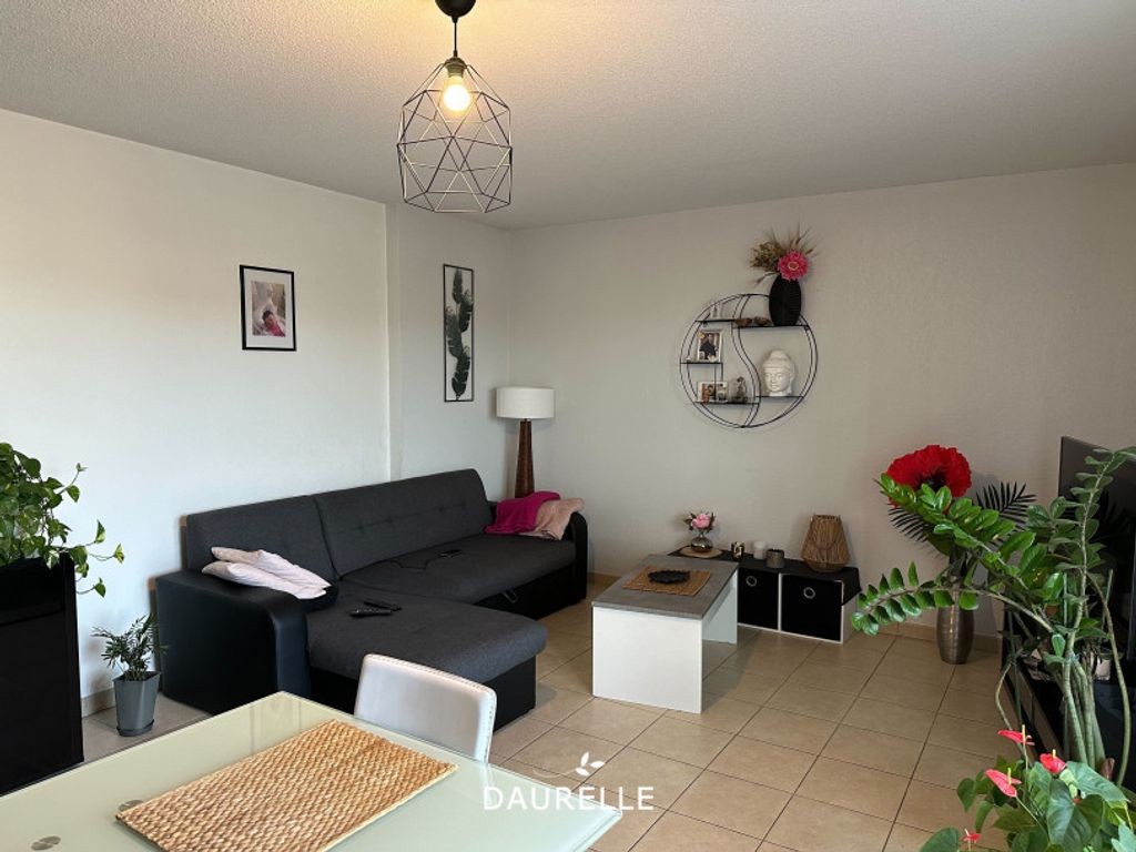 Achat appartement à vendre 3 pièces 66 m² - Châteaurenard