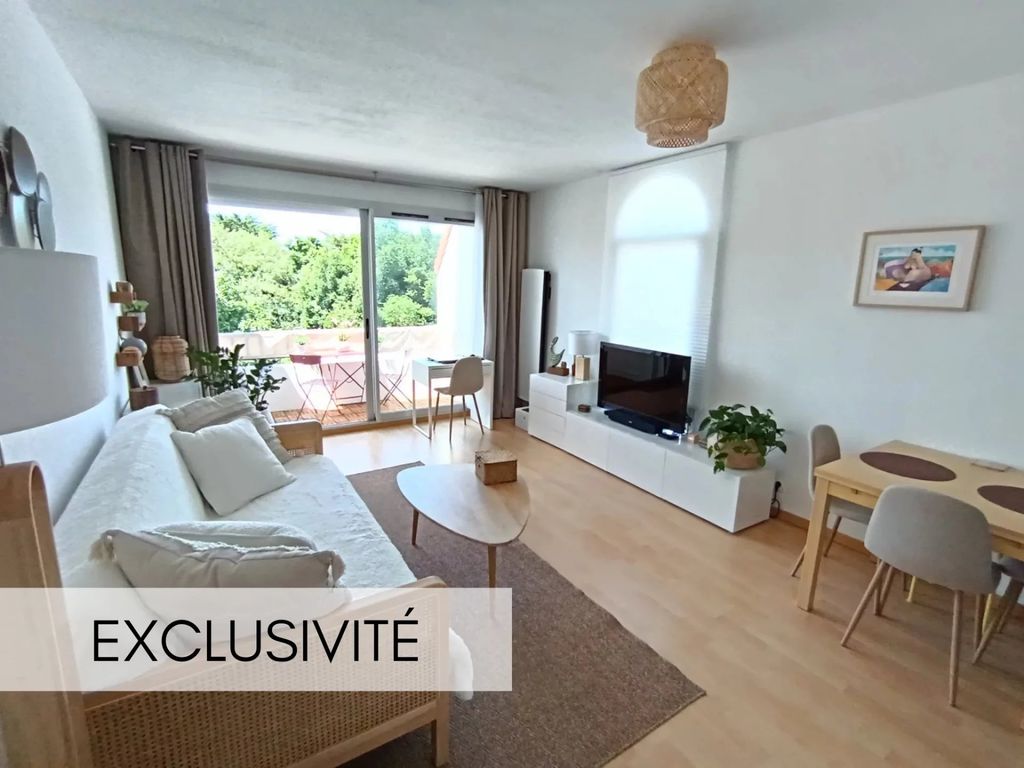 Achat appartement à vendre 2 pièces 45 m² - La Rochelle