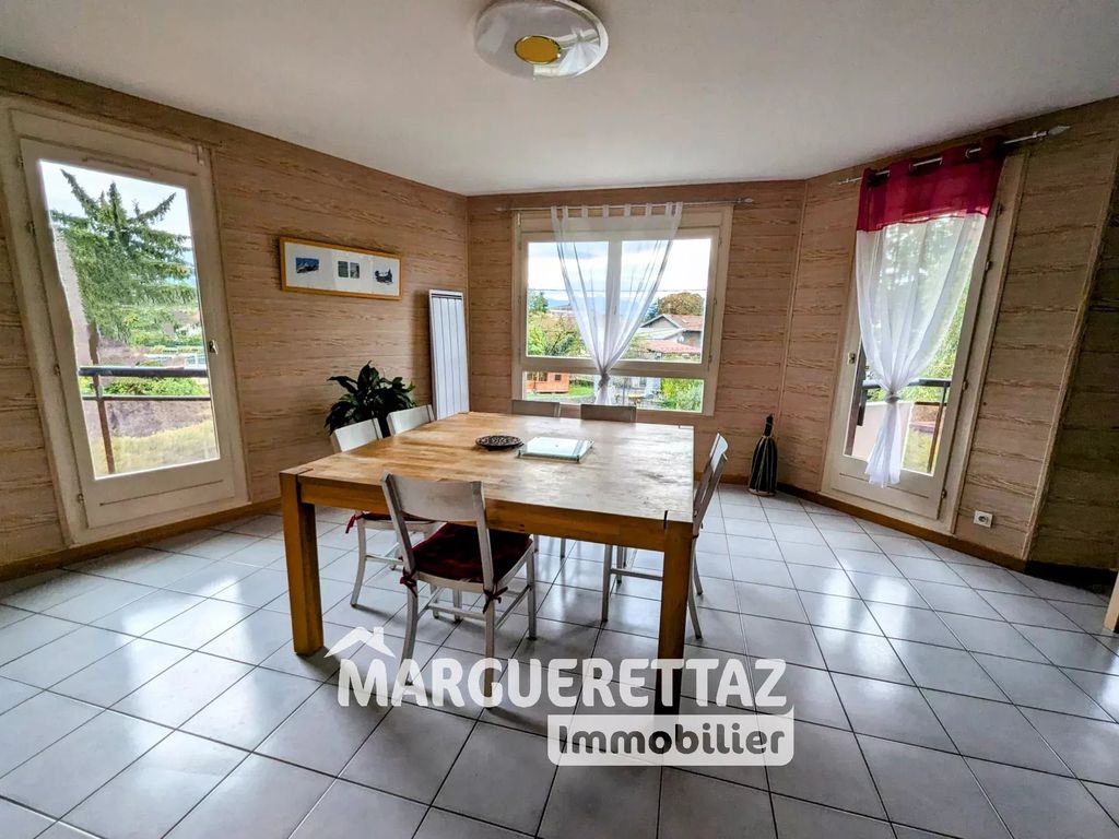 Achat appartement à vendre 3 pièces 83 m² - Vétraz-Monthoux