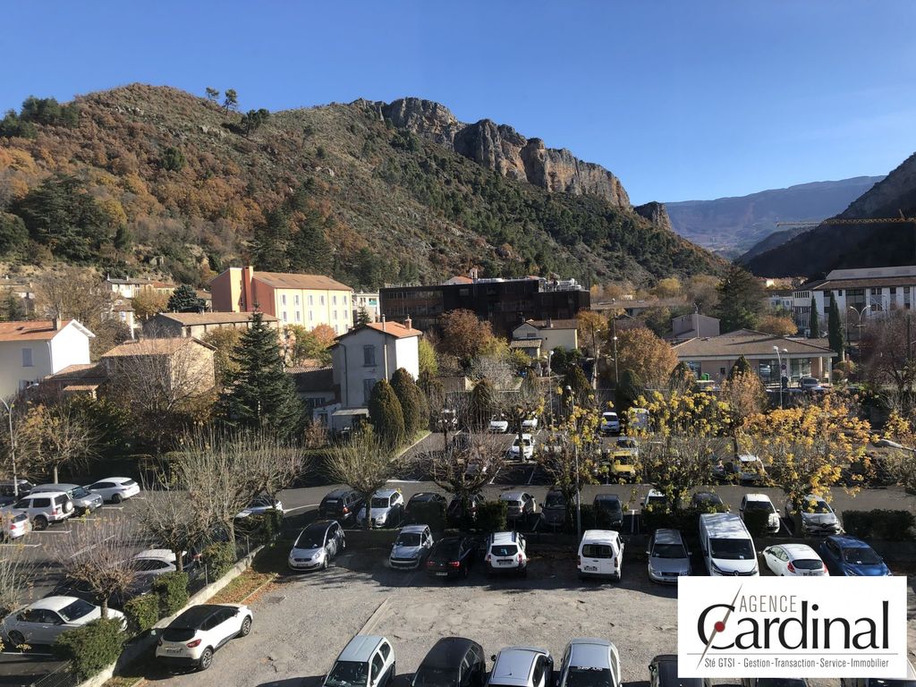 Achat appartement à vendre 2 pièces 53 m² - Digne-les-Bains