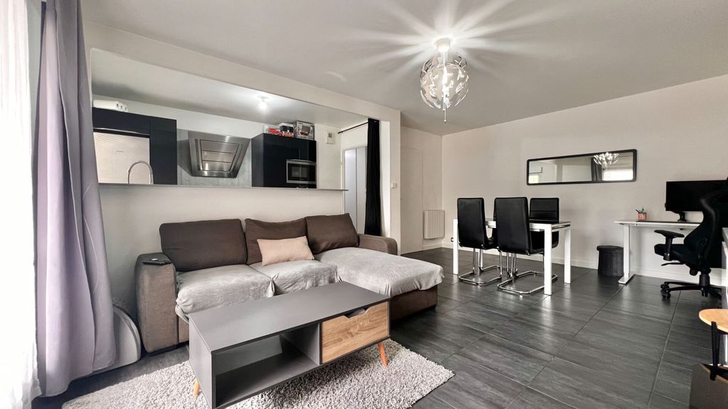 Achat appartement à vendre 3 pièces 68 m² - Corbeil-Essonnes