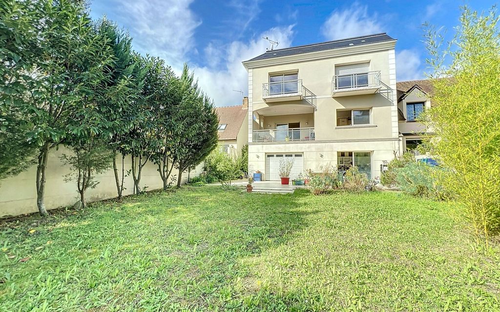 Achat maison à vendre 4 chambres 170 m² - Bry-sur-Marne