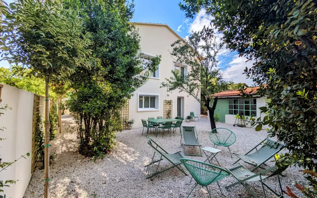 Achat maison à vendre 5 chambres 159 m² - Montpellier