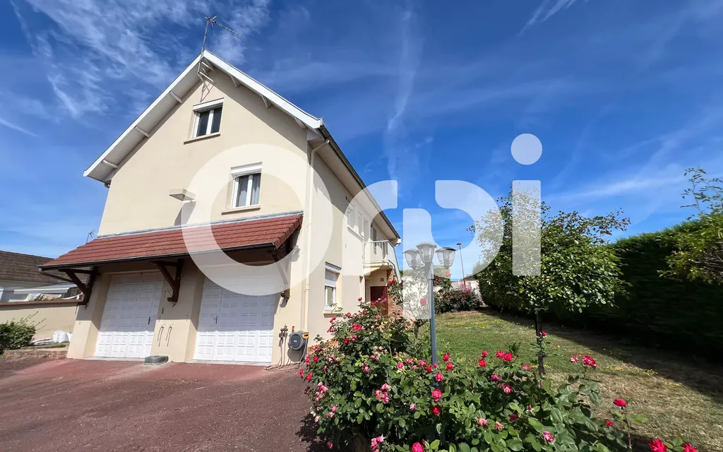 Achat maison à vendre 5 chambres 205 m² - Crissey