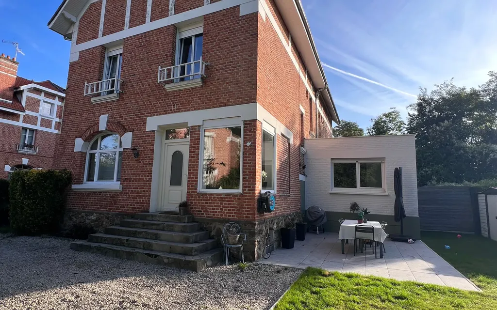 Achat maison à vendre 4 chambres 162 m² - Douai