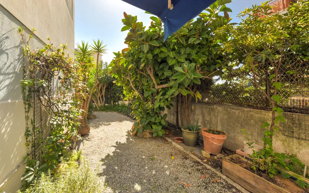 Achat appartement à vendre 3 pièces 88 m² - Cannes