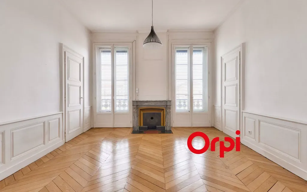 Achat appartement à vendre 3 pièces 99 m² - Lyon 2ème arrondissement