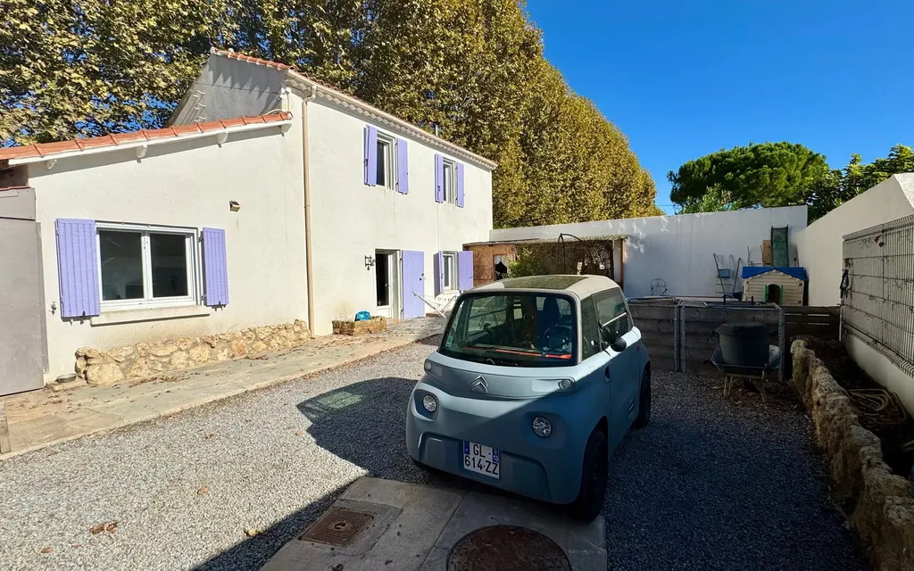 Achat maison à vendre 2 chambres 77 m² - Istres