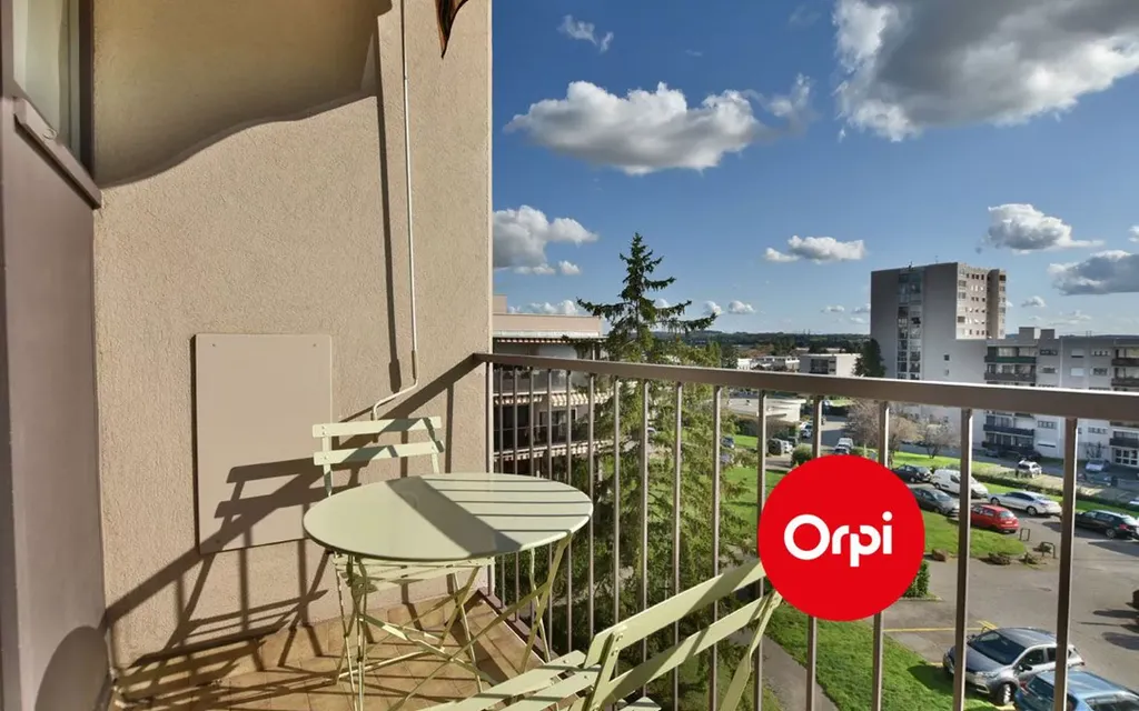 Achat appartement à vendre 4 pièces 86 m² - Saint-Priest