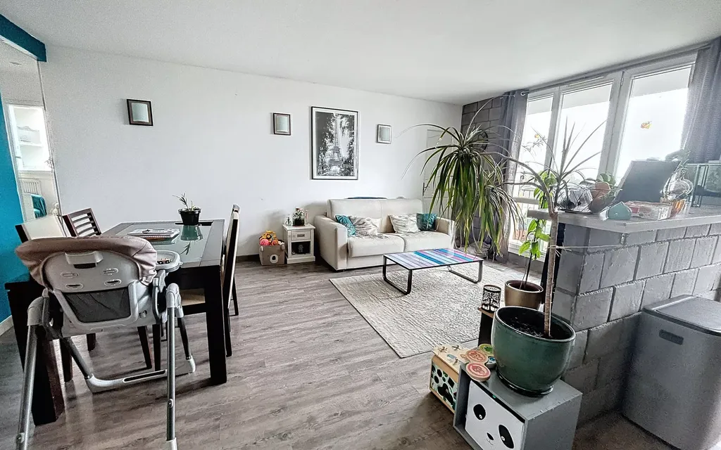 Achat appartement à vendre 3 pièces 74 m² - Saint-Pierre-des-Corps