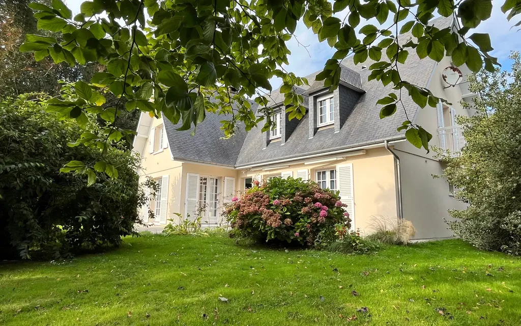 Achat maison à vendre 4 chambres 195 m² - Épretot