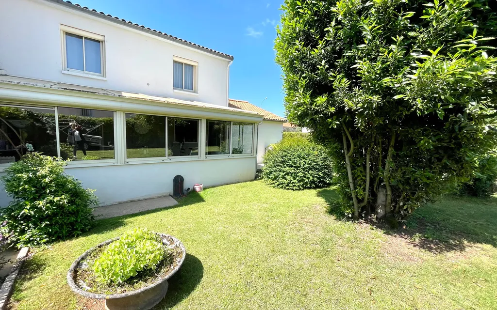 Achat maison à vendre 3 chambres 125 m² - Niort