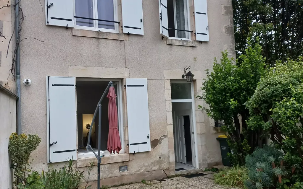 Achat maison à vendre 3 chambres 135 m² - Bourges