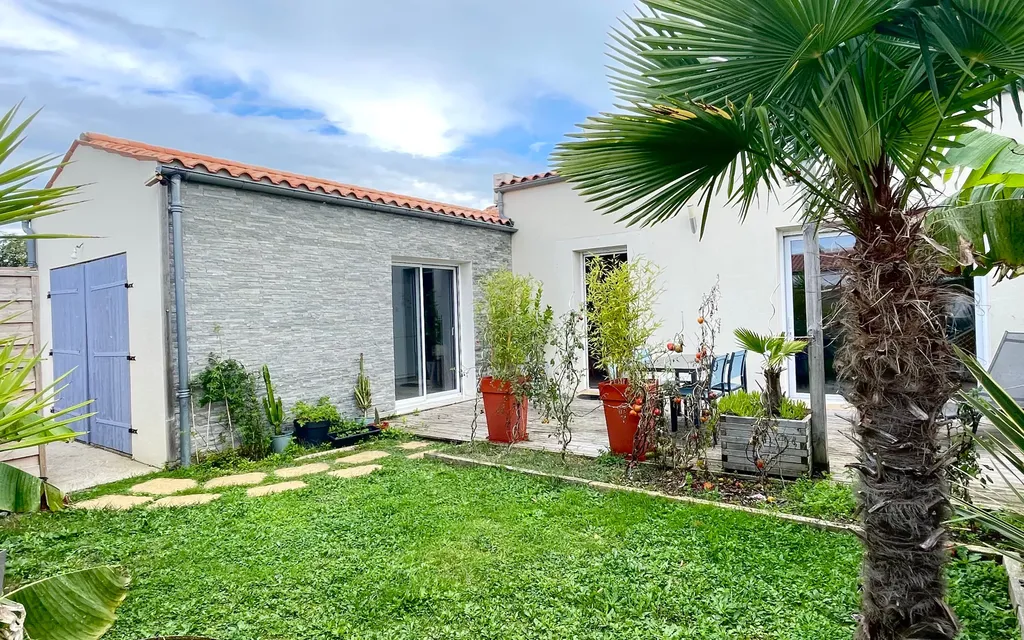 Achat maison à vendre 3 chambres 113 m² - Saint-Georges-d'Oléron