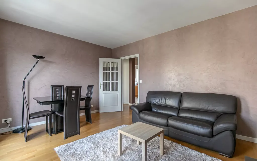 Achat appartement à vendre 2 pièces 51 m² - Saint-Maur-des-Fossés