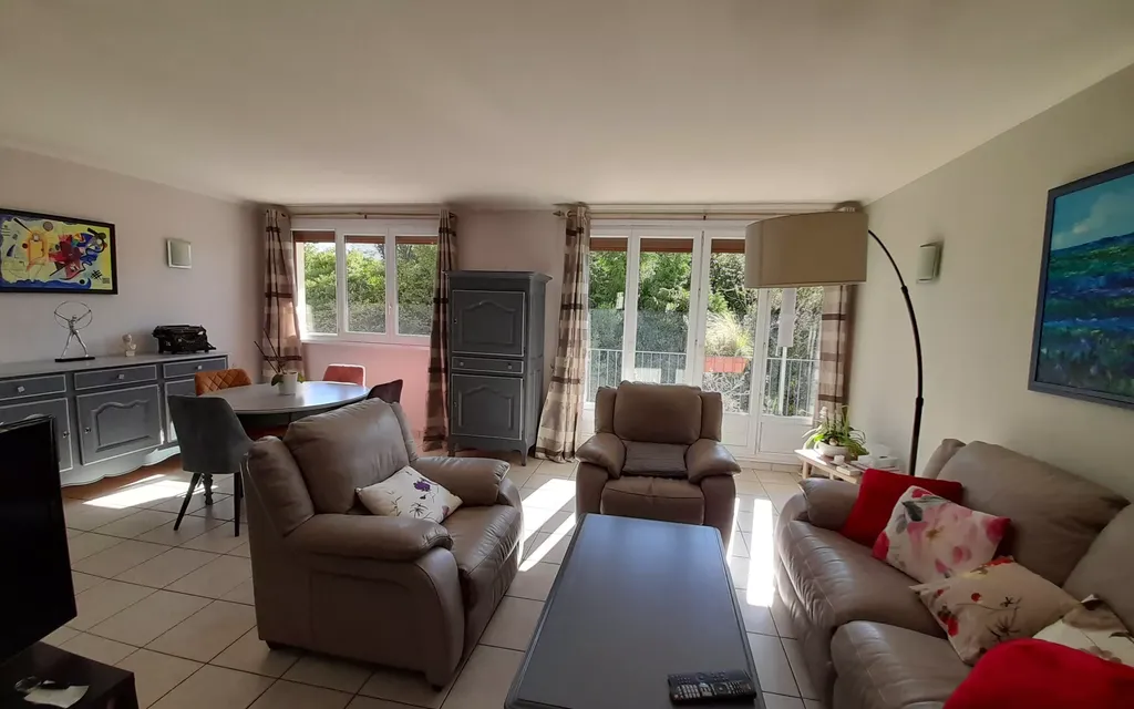 Achat appartement à vendre 4 pièces 73 m² - Rungis