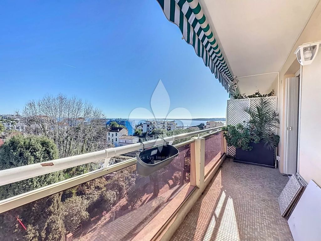 Achat appartement à vendre 2 pièces 45 m² - Cannes