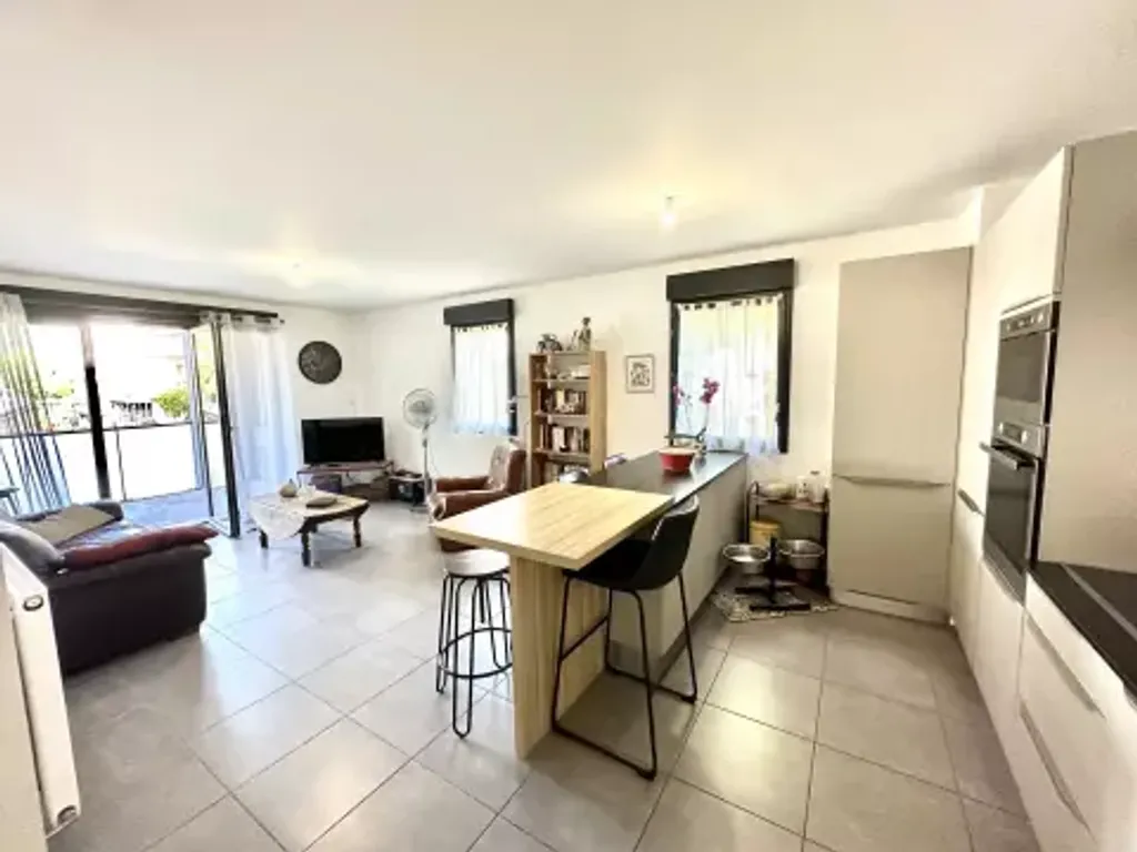 Achat appartement à vendre 3 pièces 66 m² - Aix-les-Bains