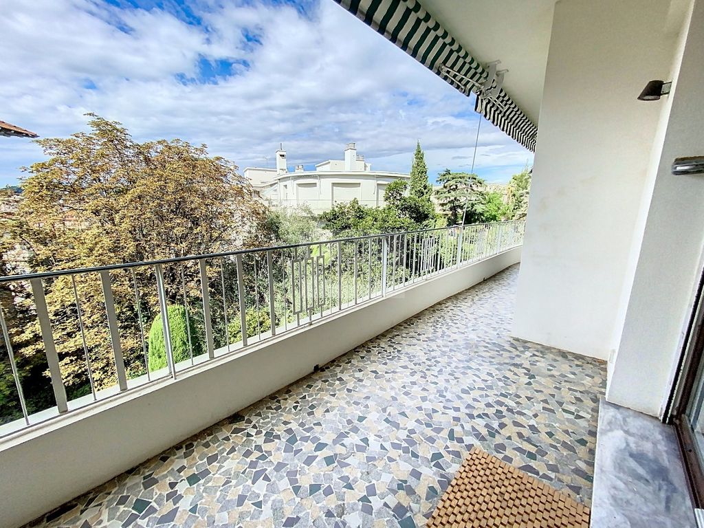 Achat appartement à vendre 4 pièces 139 m² - Nice