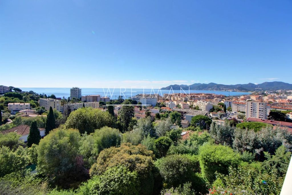 Achat appartement à vendre 4 pièces 100 m² - Cannes