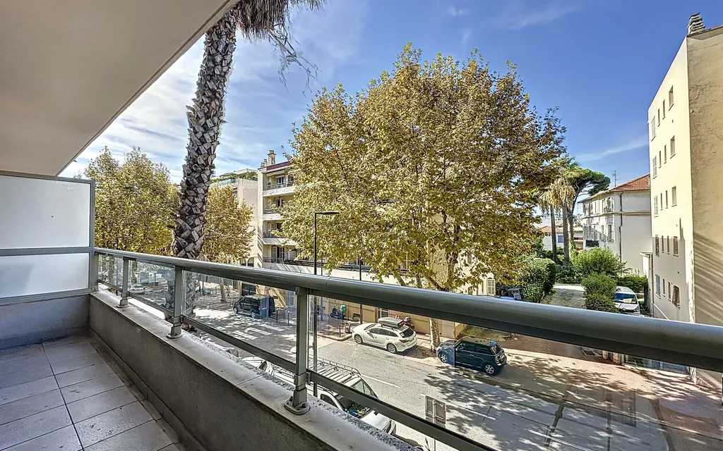 Achat appartement à vendre 2 pièces 40 m² - Antibes