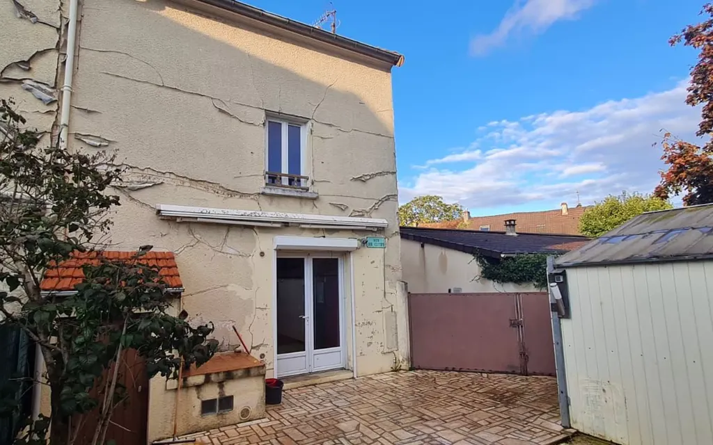 Achat maison à vendre 3 chambres 84 m² - Saâcy-sur-Marne