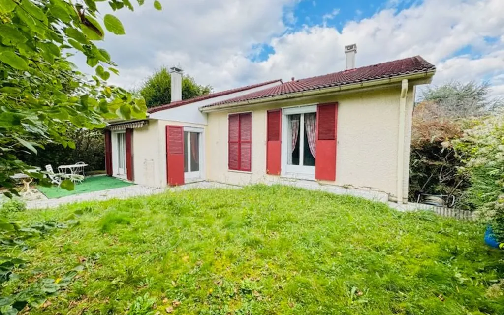 Achat maison à vendre 4 chambres 131 m² - Chelles