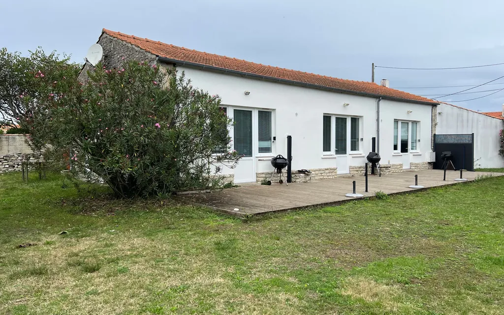 Achat maison à vendre 5 chambres 99 m² - Saint-Denis-d'Oléron