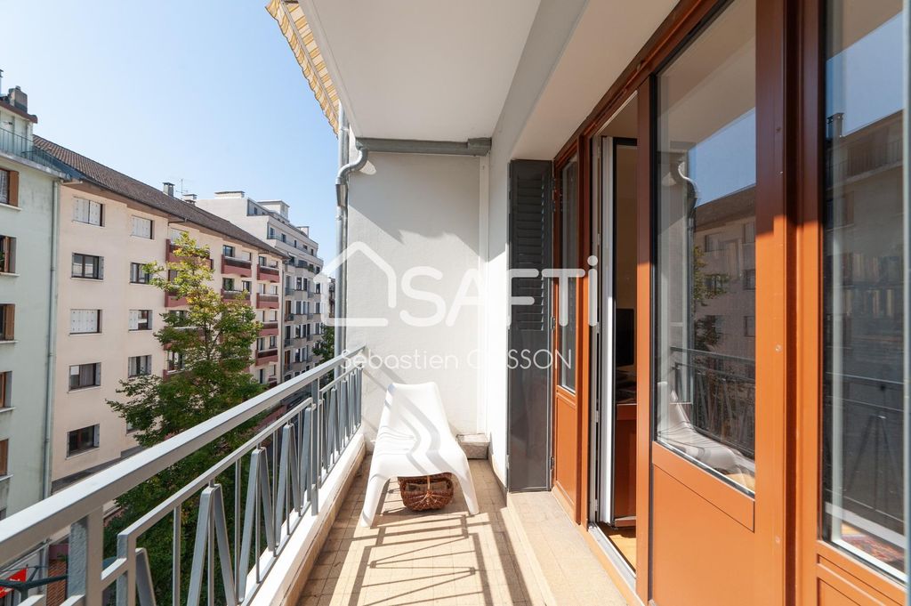 Achat appartement à vendre 3 pièces 81 m² - Annecy