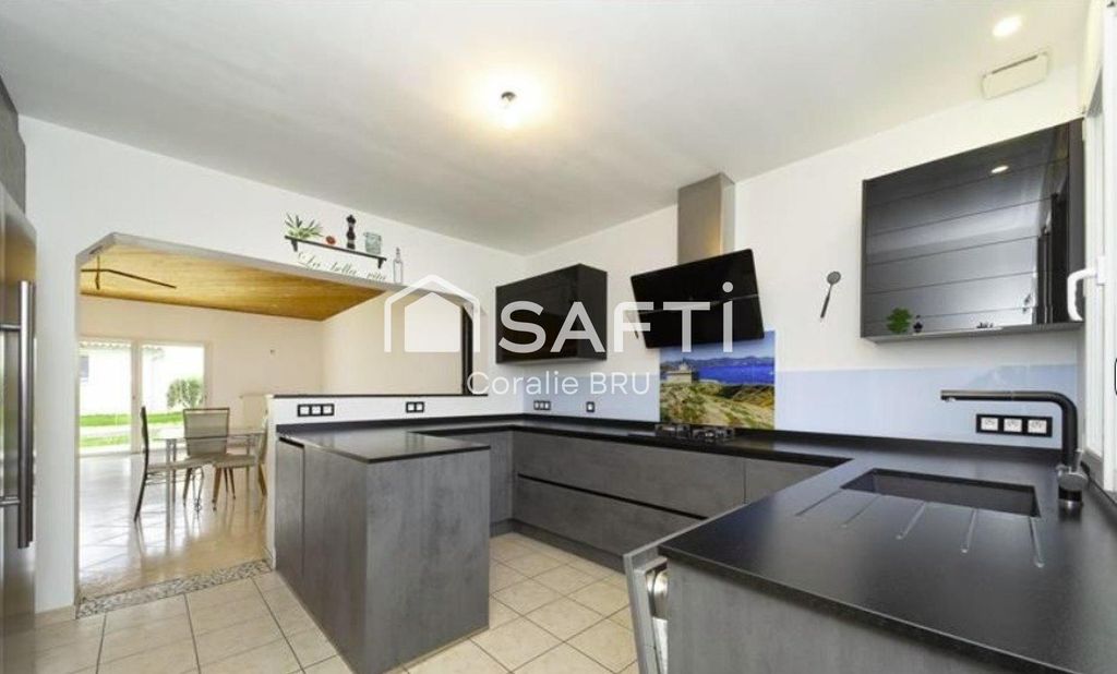 Achat maison à vendre 3 chambres 134 m² - Cubnezais