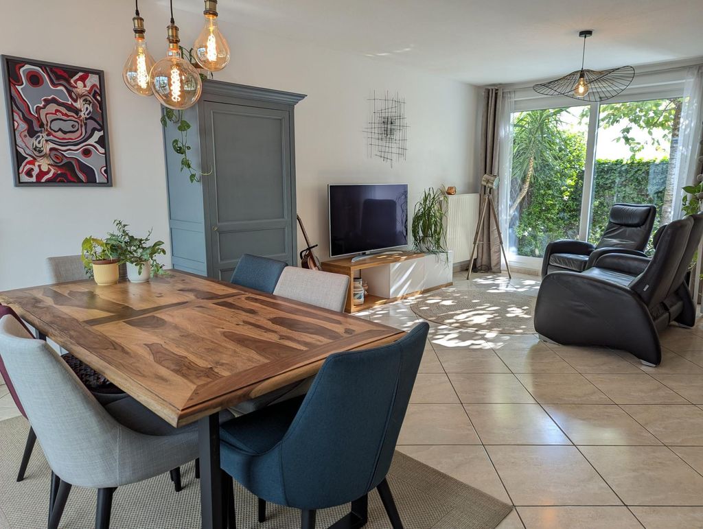 Achat maison à vendre 4 chambres 106 m² - Saint-Martin-d'Hères