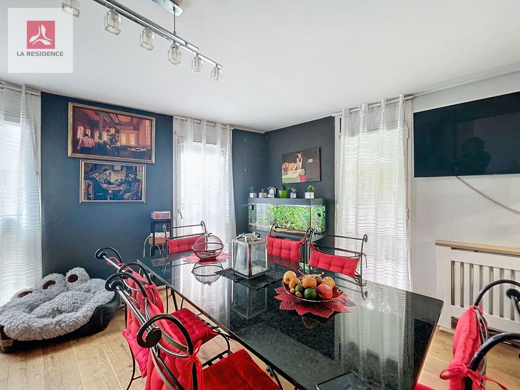 Achat appartement à vendre 4 pièces 76 m² - Paris 17ème arrondissement