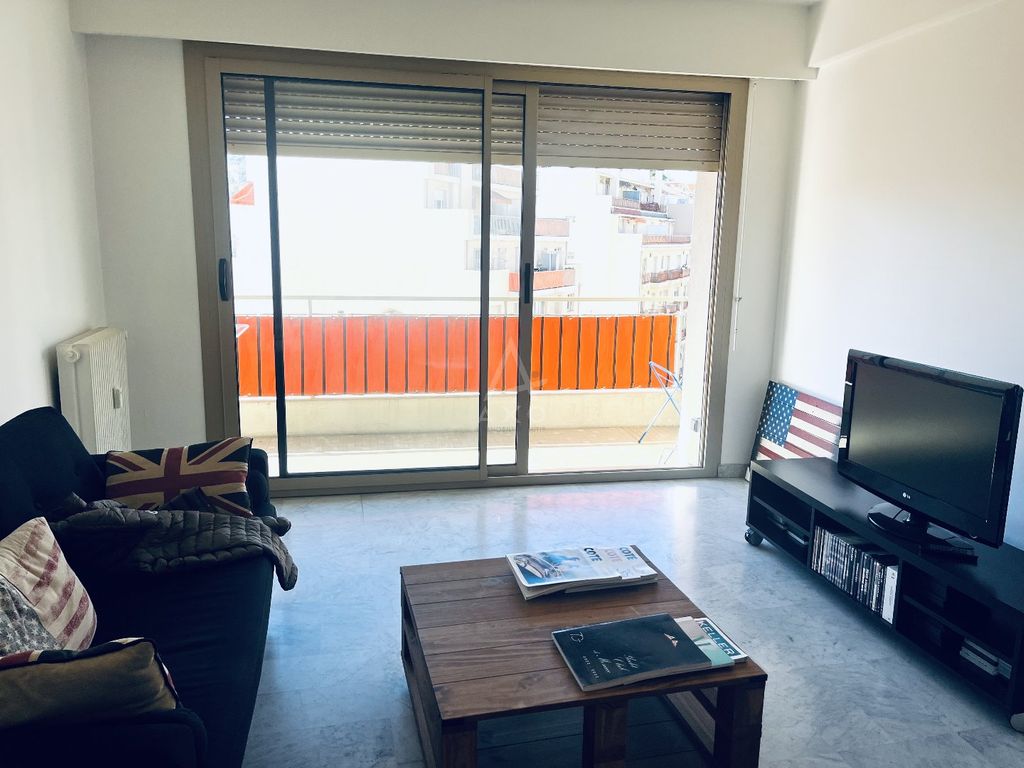 Achat appartement à vendre 2 pièces 48 m² - Nice