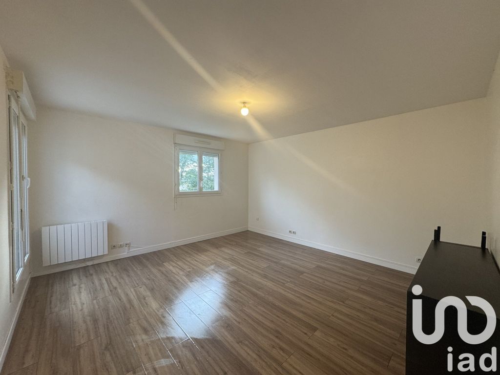 Achat appartement à vendre 2 pièces 50 m² - Moissy-Cramayel