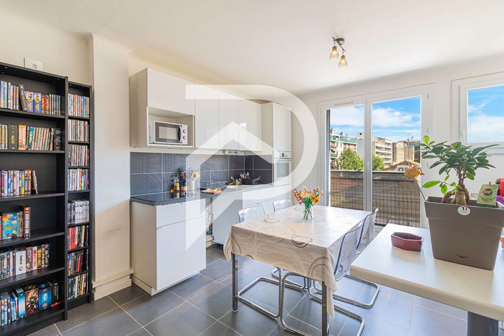 Achat appartement à vendre 3 pièces 68 m² - Marseille 5ème arrondissement