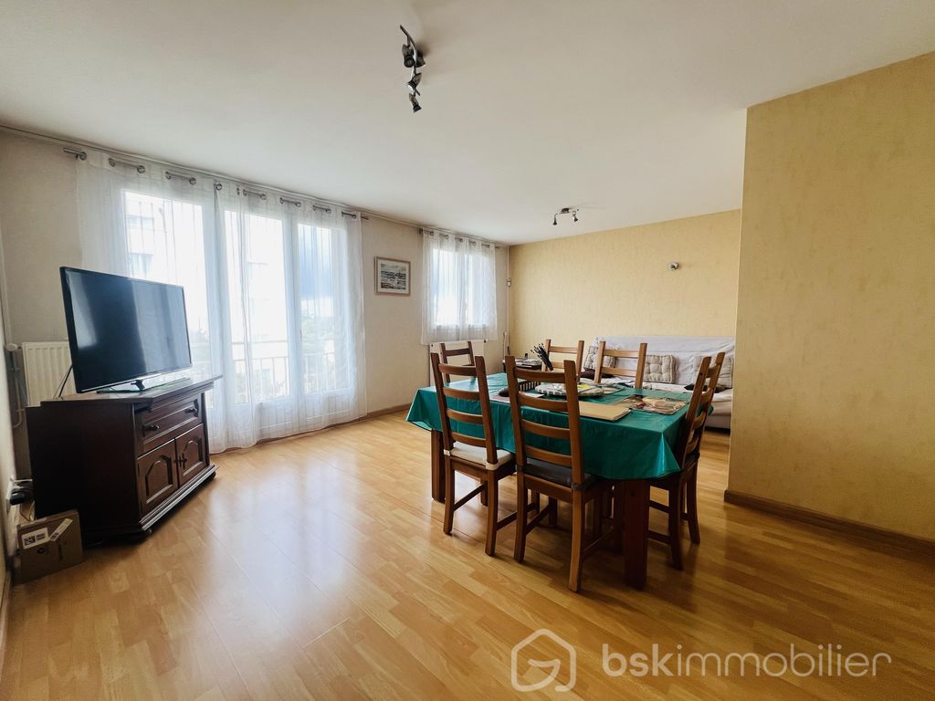 Achat appartement à vendre 3 pièces 62 m² - Thiais