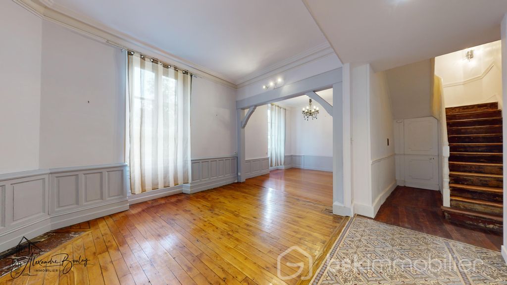 Achat maison à vendre 4 chambres 138 m² - Orléans