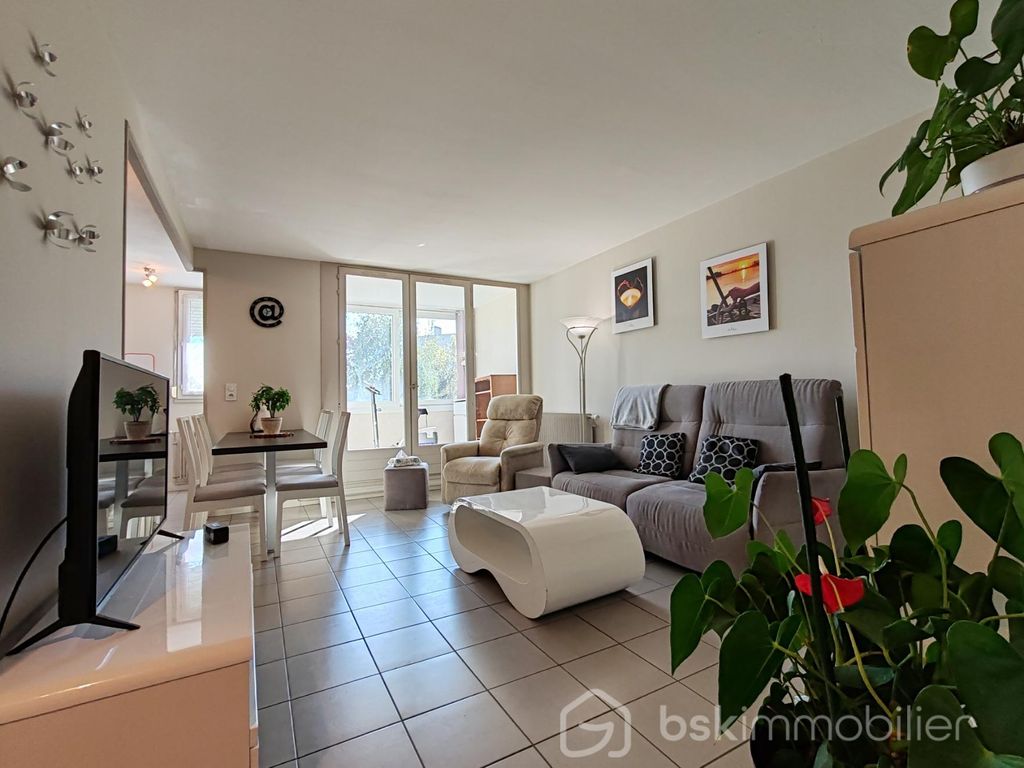 Achat appartement à vendre 3 pièces 66 m² - Saran