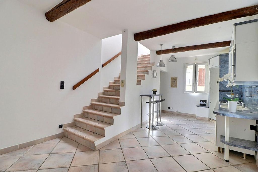 Achat maison à vendre 2 chambres 60 m² - Marseille 11ème arrondissement