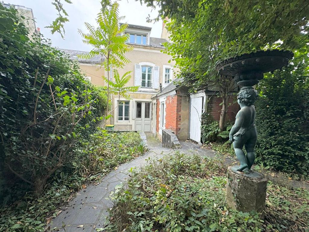 Achat maison à vendre 4 chambres 145 m² - Le Mans