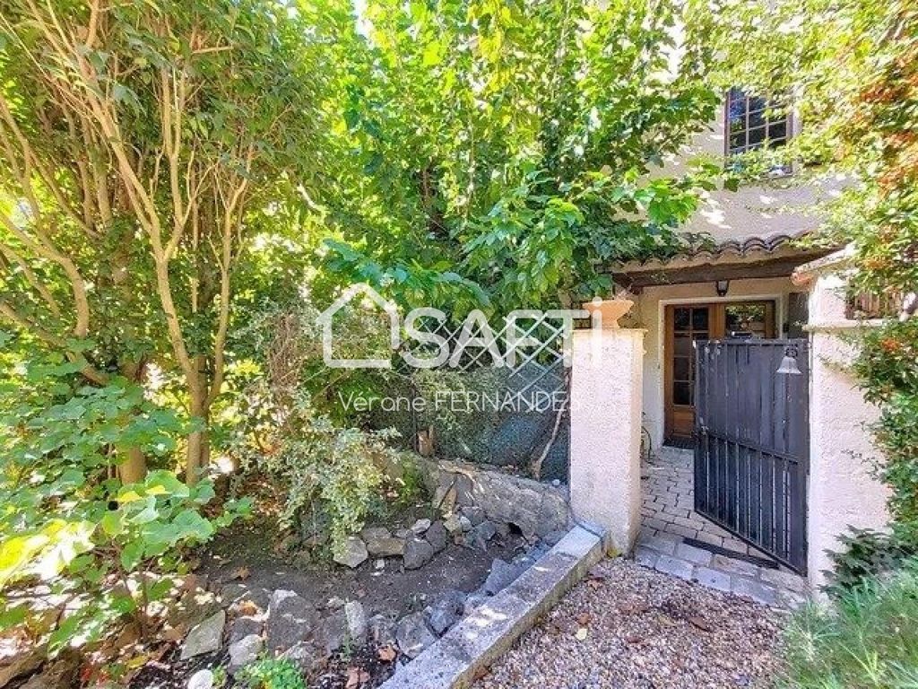 Achat maison à vendre 3 chambres 115 m² - La Cadière-d'Azur