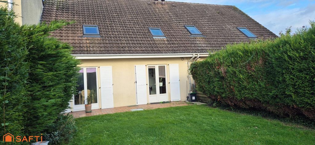 Achat maison à vendre 3 chambres 85 m² - Beuvry-la-Forêt