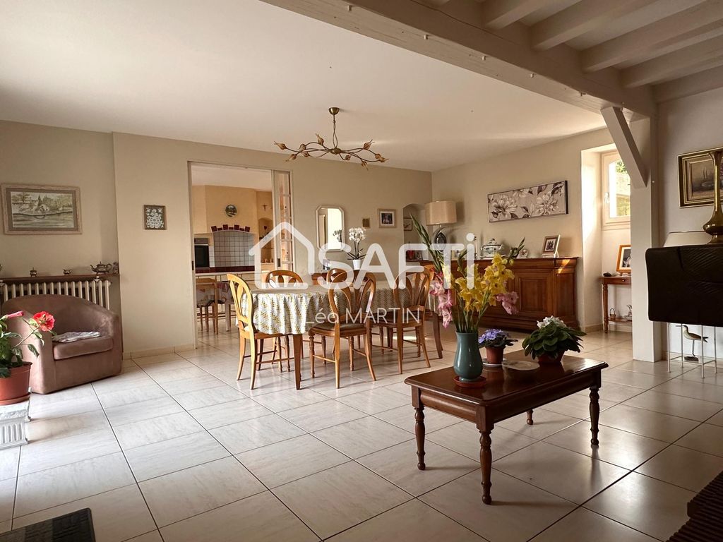 Achat maison à vendre 4 chambres 135 m² - Le May-sur-Èvre